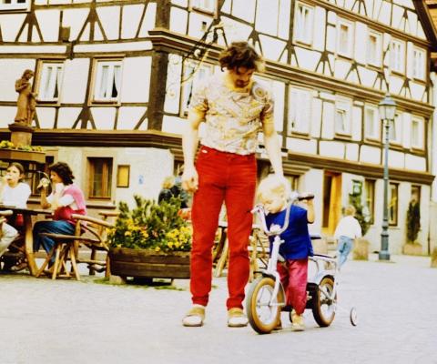 WG with Flo on a bike